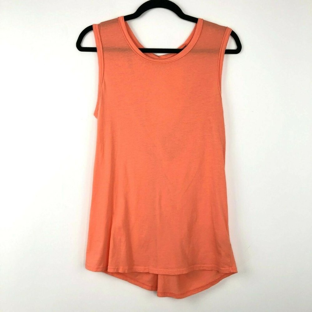 LAmade Sleeveless Twist Back Tank Top